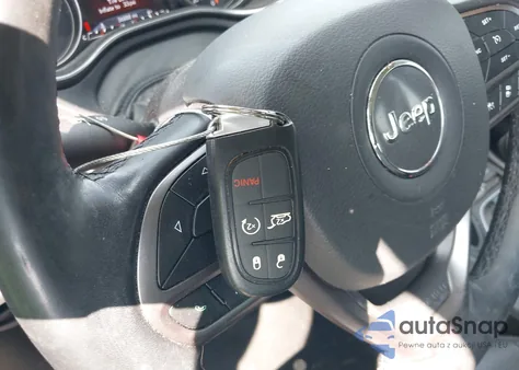 2021 Jeep Cherokee Limited Fwd из США, поврежденный, VIN 1C4PJLDX8MD144592